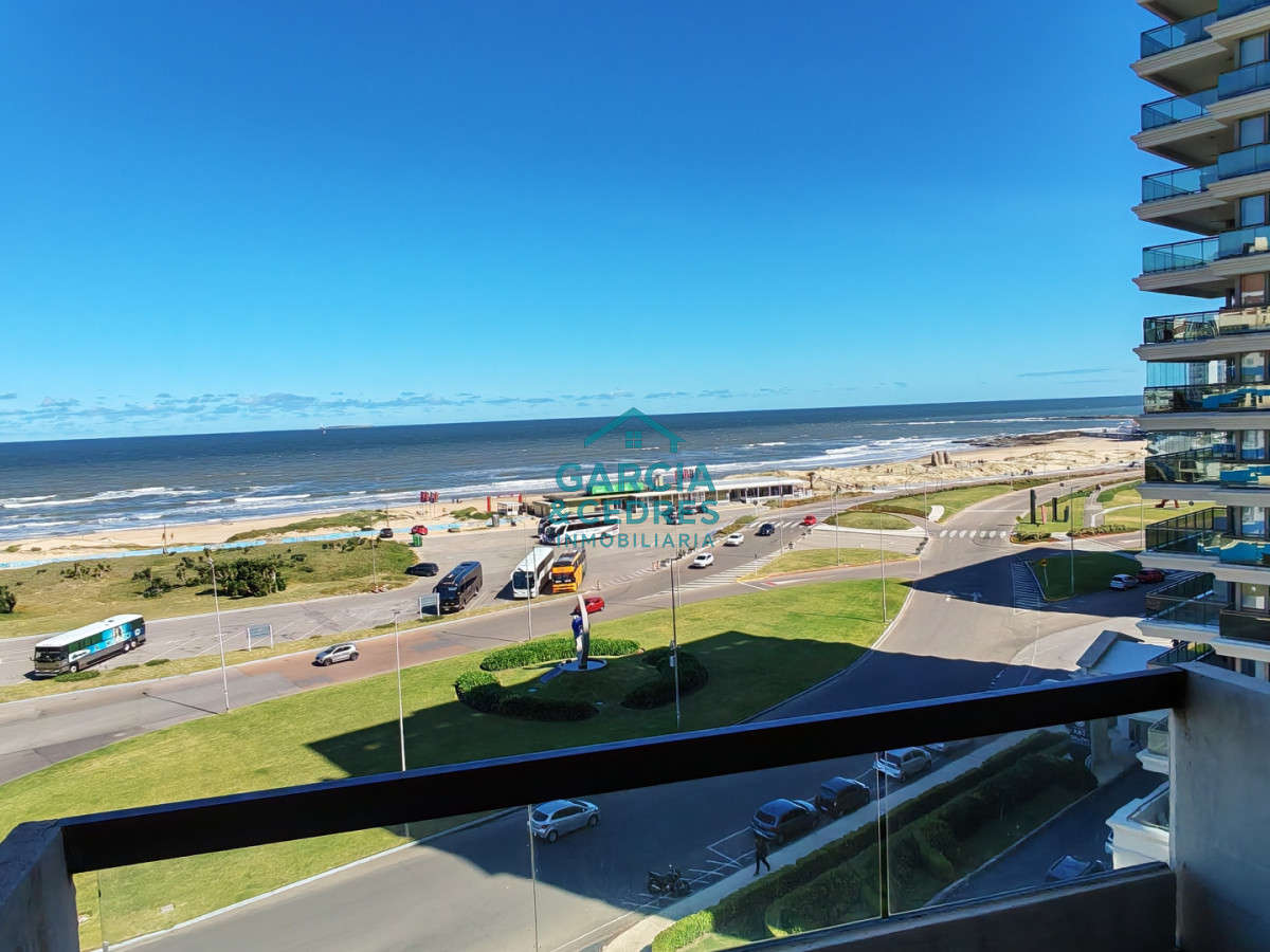 Apartamento ID.44 - ALQUILER DE TEMPORADA EN APTO DE 3 DORMITORIOS Y DOS BAÑOS CON UNA VISTA INIGUALABLE A LA BRAVA 