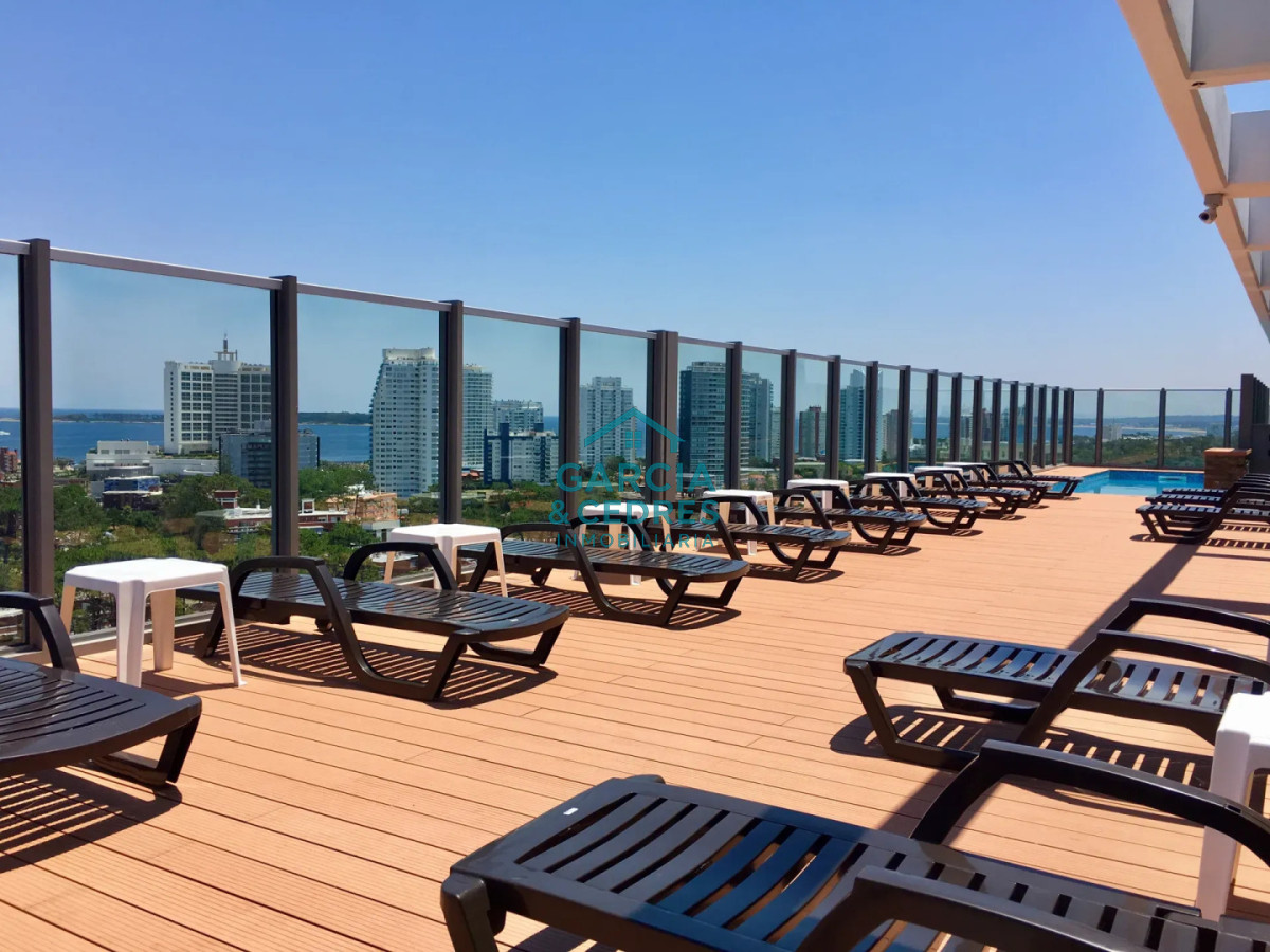 Apartamento ID.481 - Alquiler invernal en Chronos Tower, Punta del Este