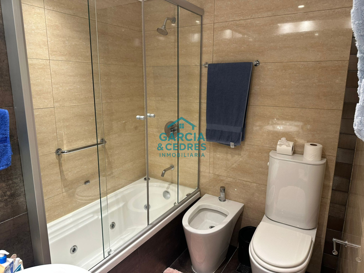 Apartamento ID.495 - Miami Boulevard, Punta del Este.  Apartamento de 2 dormitorios y 2 baños