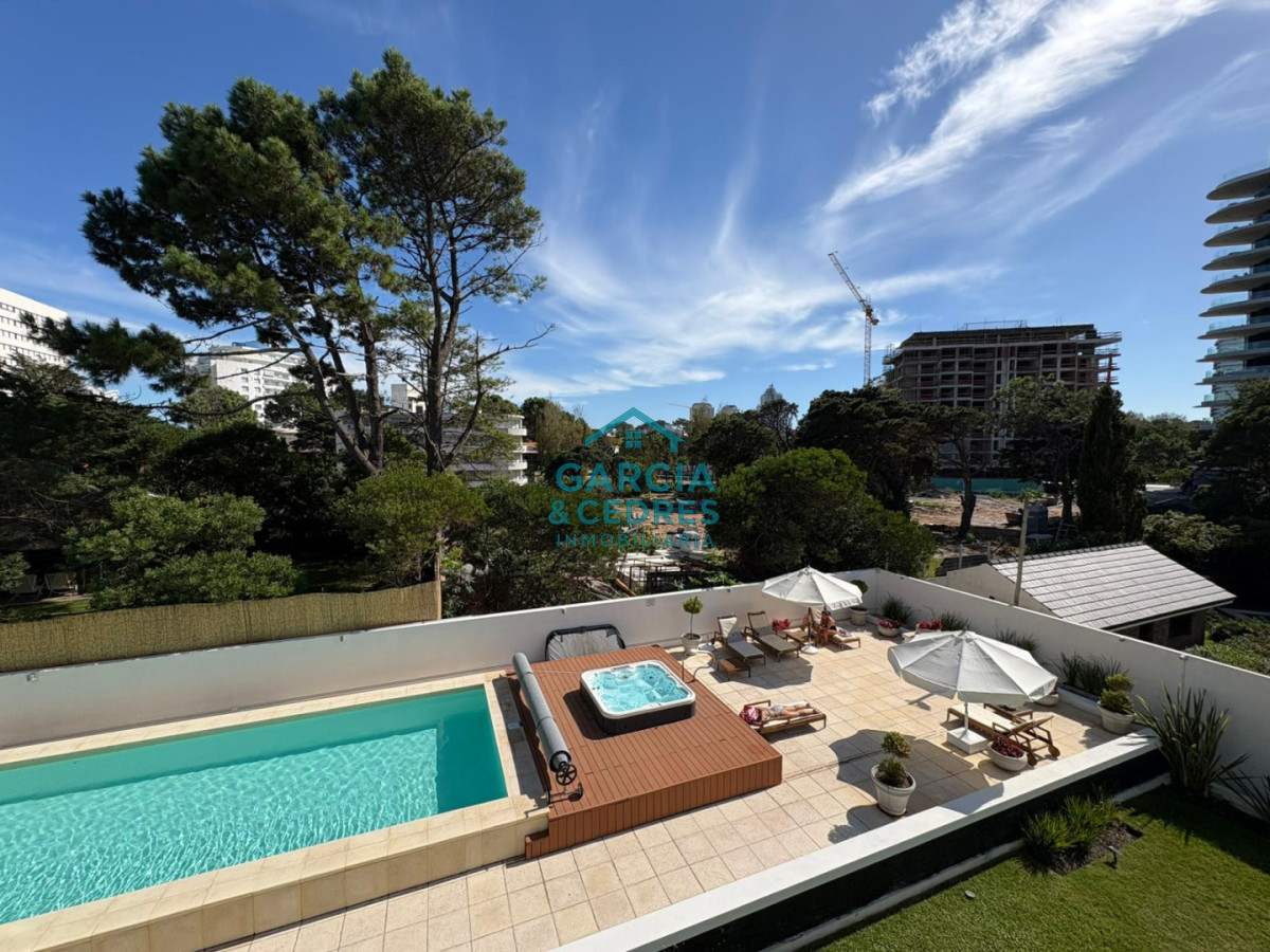 Apartamento ID.325 - Apartamento en Torre Esmeralda de 3 dormitorios, Playa Brava