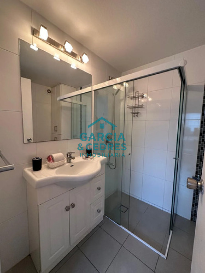 Apartamento ID.489 - Apartamento 1 Dormitorio Y Medio En Península, Punta del Este