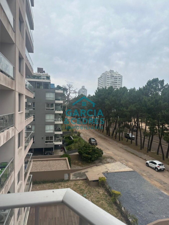 Apartamento ID.125 - ALQUILER DE TEMPORADA EN EDIFICIO STRADIVARIUS APTO 1 DORM. 1 BAÑO 