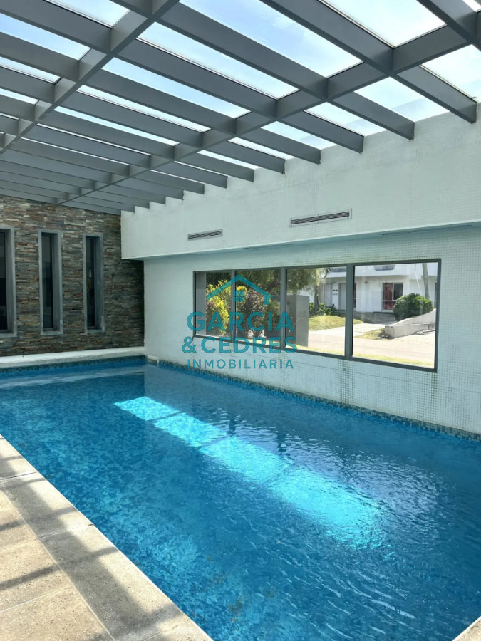 Apartamento ID.481 - Alquiler invernal en Chronos Tower, Punta del Este