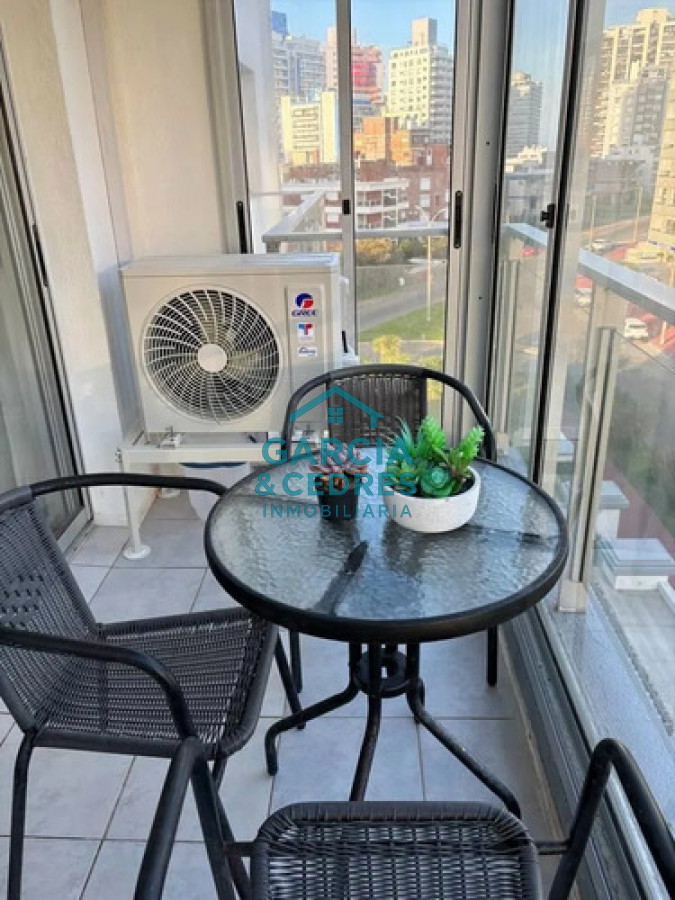 Apartamento ID.368 - Apartamento 2 Dormitorios y 2 Baños con Cochera y Baulera - Amueblado, a Pasos del Mar y Gorlero