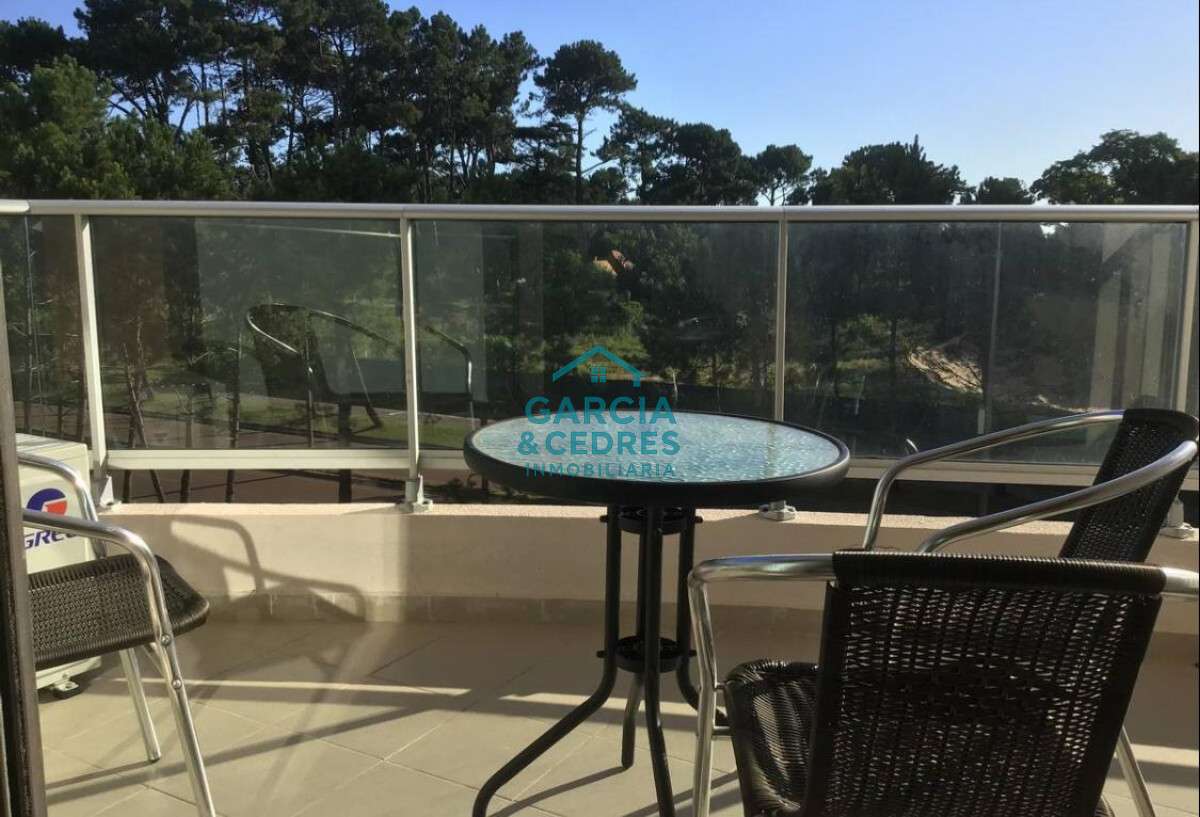 Apartamento ID.125 - ALQUILER DE TEMPORADA EN EDIFICIO STRADIVARIUS APTO 1 DORM. 1 BAÑO 