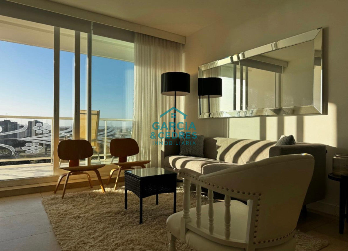Apartamento ID.422 - Alquiler invernal Apto de 1 1/2 dorm y 2 baños en torre YOO 