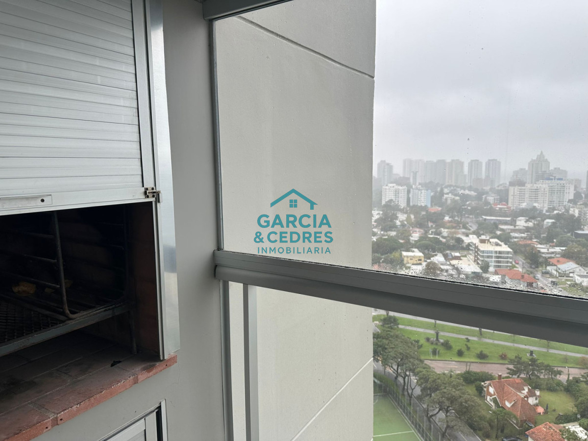 Apartamento ID.495 - Miami Boulevard, Punta del Este.  Apartamento de 2 dormitorios y 2 baños