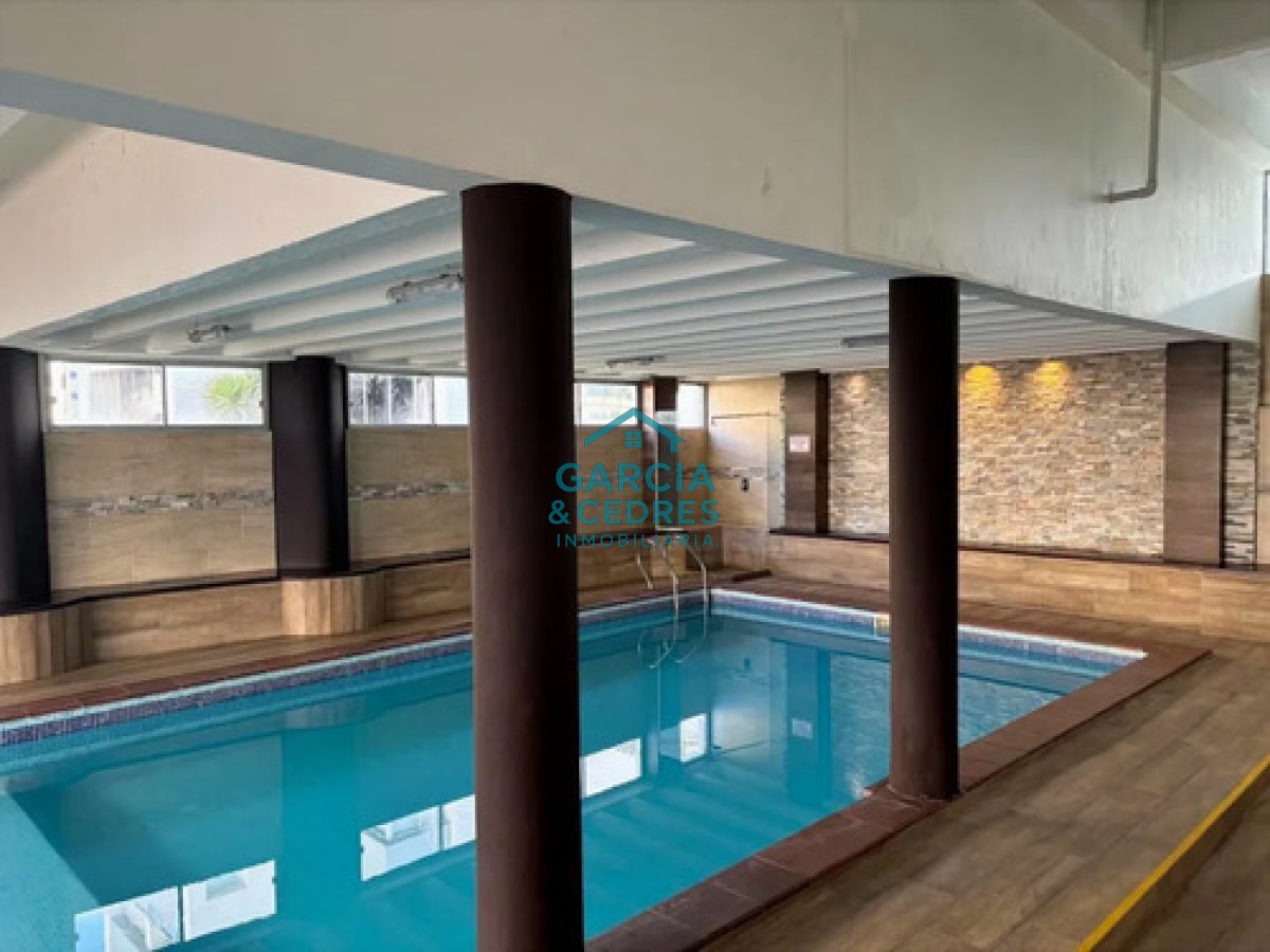 Apartamento ID.368 - Apartamento 2 Dormitorios y 2 Baños con Cochera y Baulera - Amueblado, a Pasos del Mar y Gorlero