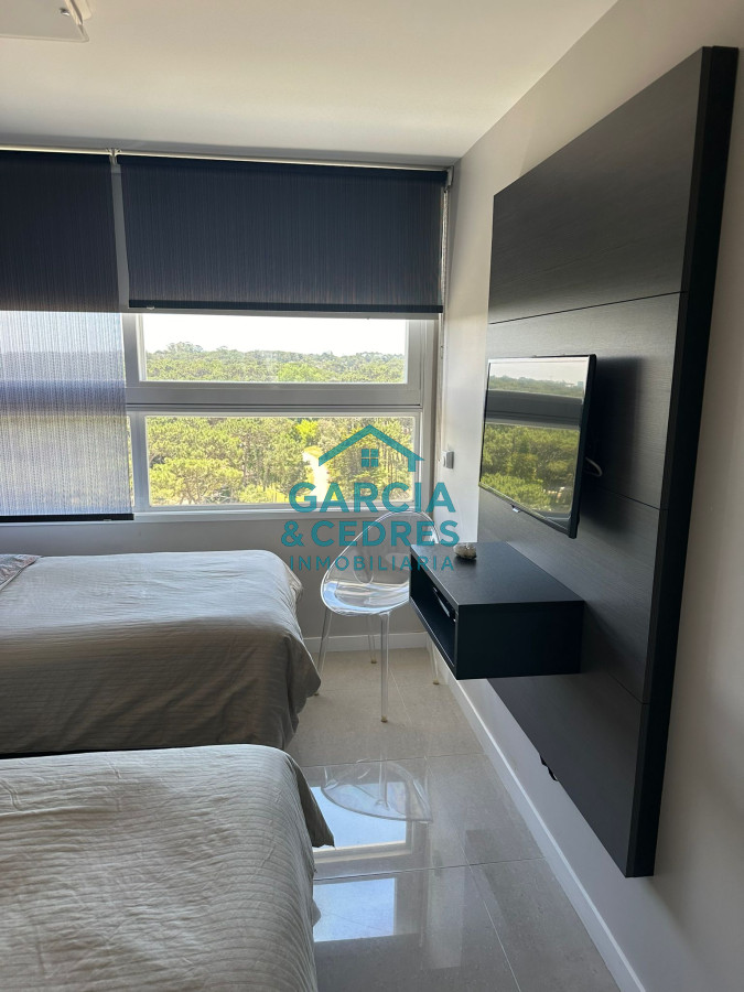 Apartamento ID.106 - ALQUILO EXCEPCIONAL  APTO DE 3 DORM Y 4 BAÑOS EN TORRE ONE I EN PLAYA BRAVA PISO 11
