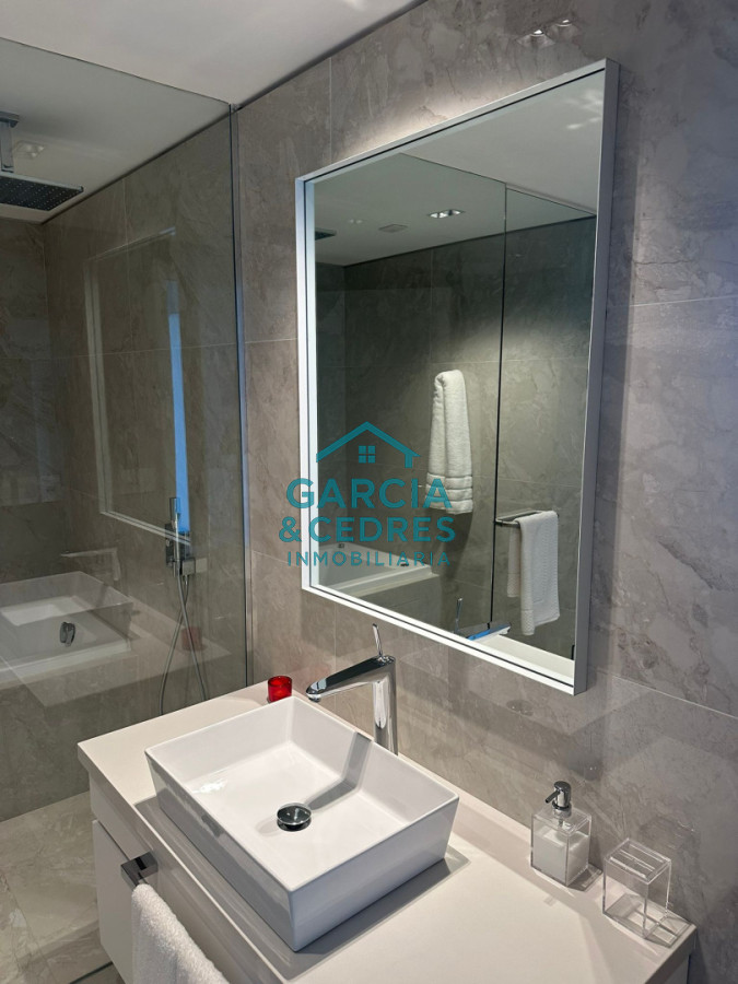 Apartamento ID.117 - APARTAMENTO EN TORRE TRUMP DE 1 DORMITORIO Y 2 BAÑOS 