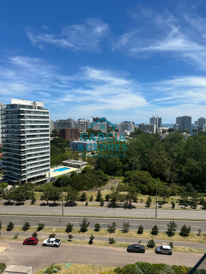 Apartamento ID.106 - ALQUILO EXCEPCIONAL  APTO DE 3 DORM Y 4 BAÑOS EN TORRE ONE I EN PLAYA BRAVA PISO 11