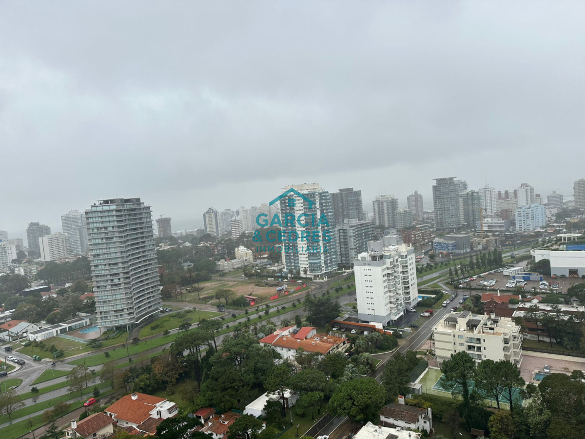 Apartamento ID.495 - Miami Boulevard, Punta del Este.  Apartamento de 2 dormitorios y 2 baños