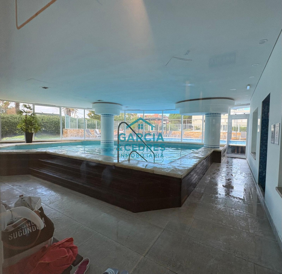 Apartamento ID.267 - Apartamento de 3 dormitorios en Casino Tower, Punta del Este