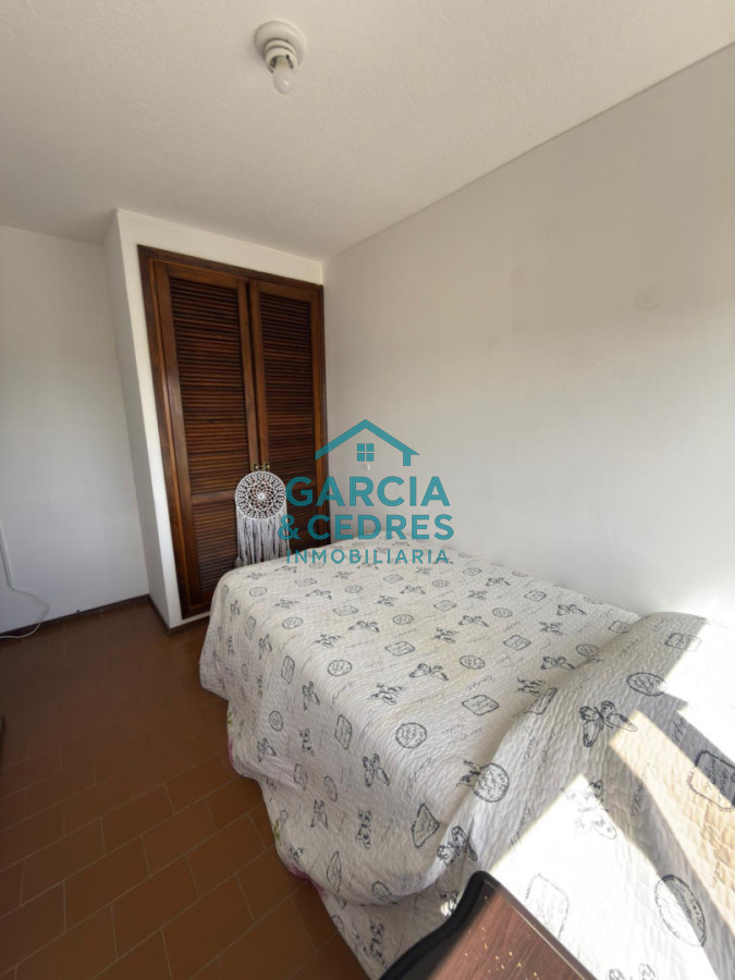 Apartamento ID.124 - OPORTUNIDAD !!! EXCELENTE APTO EDIFICIO BORA BORA TOTALMENTE RECICLADO  3 DORM. Y 3 BAÑOS 