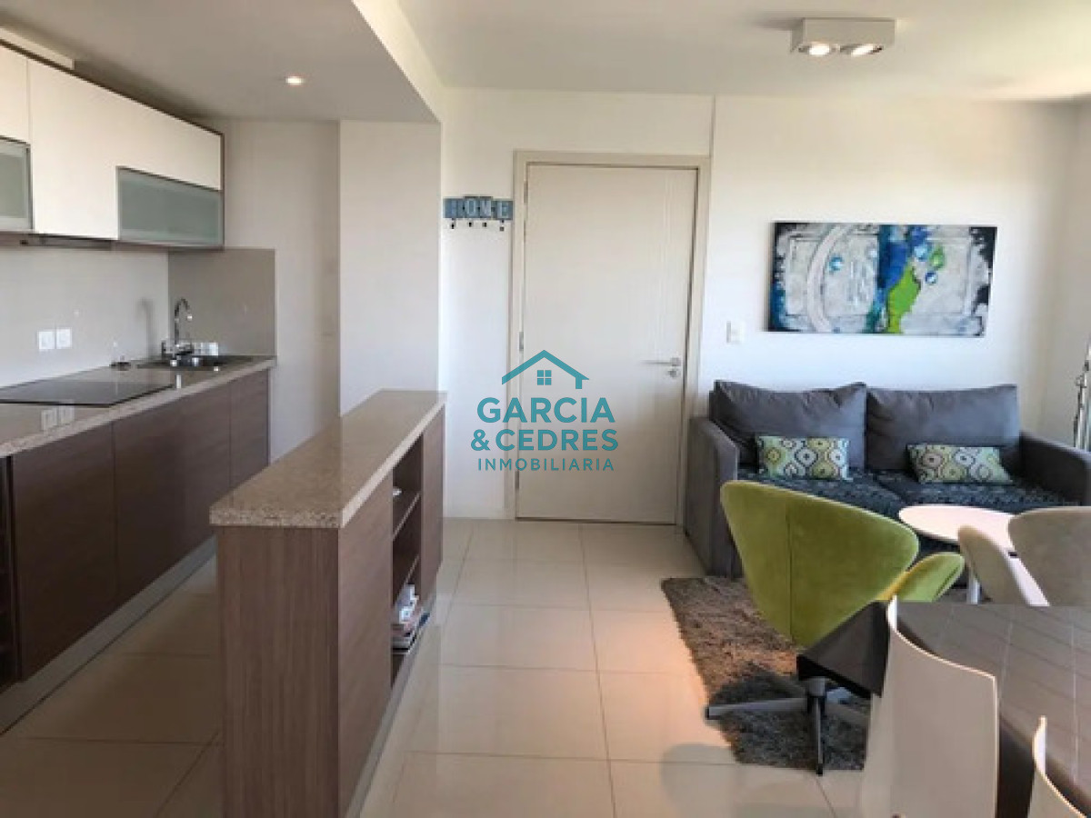 Apartamento ID.324 - Alquiler invernal - Apartamento 2 Dormitorios En Punta Del Este Invernal Con Cochera. Excelente Vista y ubicación.