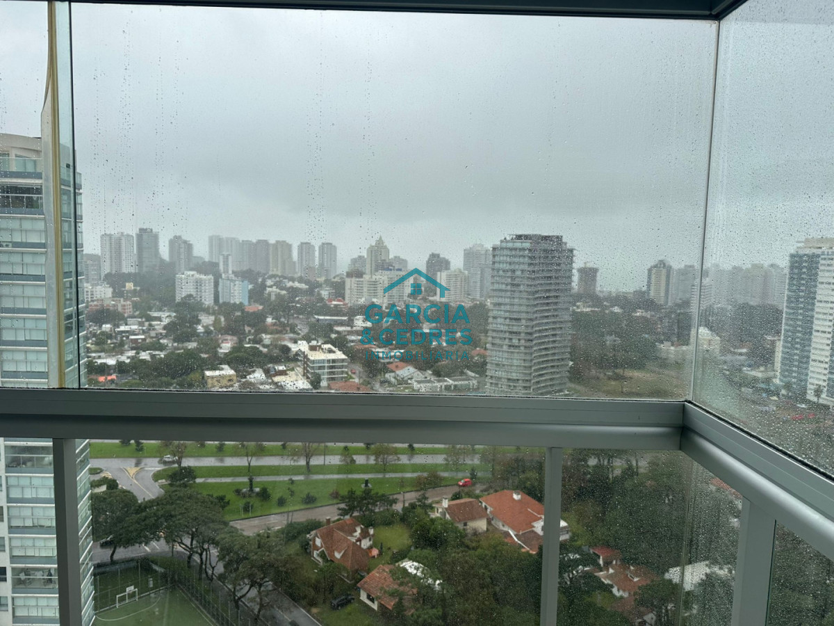 Apartamento ID.495 - Miami Boulevard, Punta del Este.  Apartamento de 2 dormitorios y 2 baños