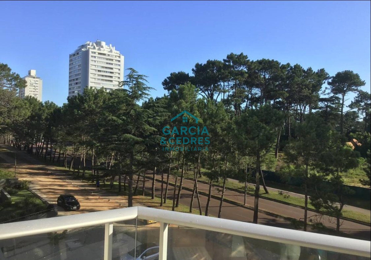 Apartamento ID.125 - ALQUILER DE TEMPORADA EN EDIFICIO STRADIVARIUS APTO 1 DORM. 1 BAÑO 