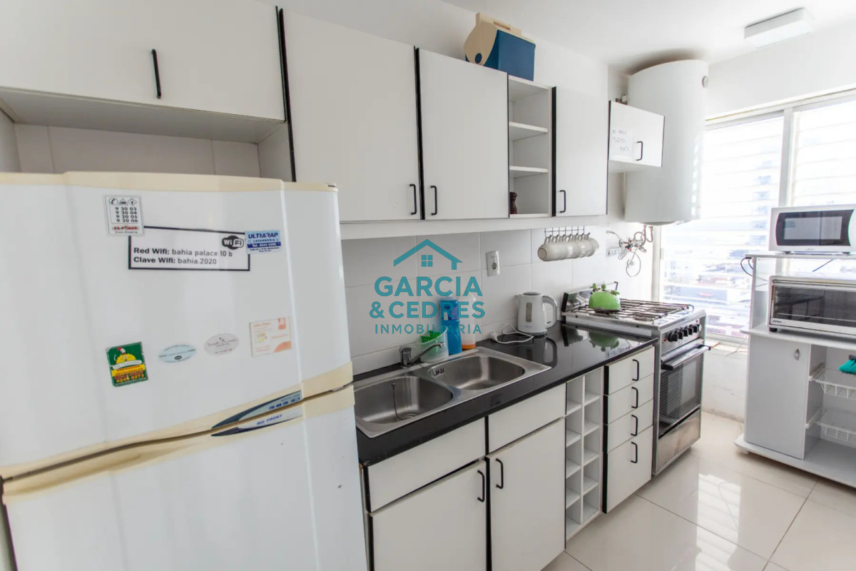 Apartamento ID.431 - Alquiler anual - Apartamento de 2 Dormitorios Reciclado en Bahia Palace