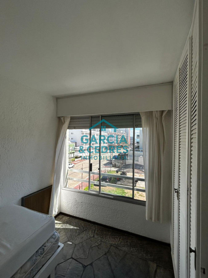 Apartamento ID.397 - Apto 3 dorm + dependencia de servicio con baño Edificio Vendaval