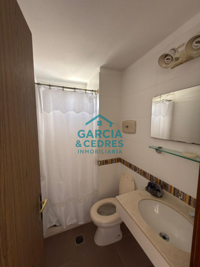 Apartamento ID.124 - OPORTUNIDAD !!! EXCELENTE APTO EDIFICIO BORA BORA TOTALMENTE RECICLADO  3 DORM. Y 3 BAÑOS 