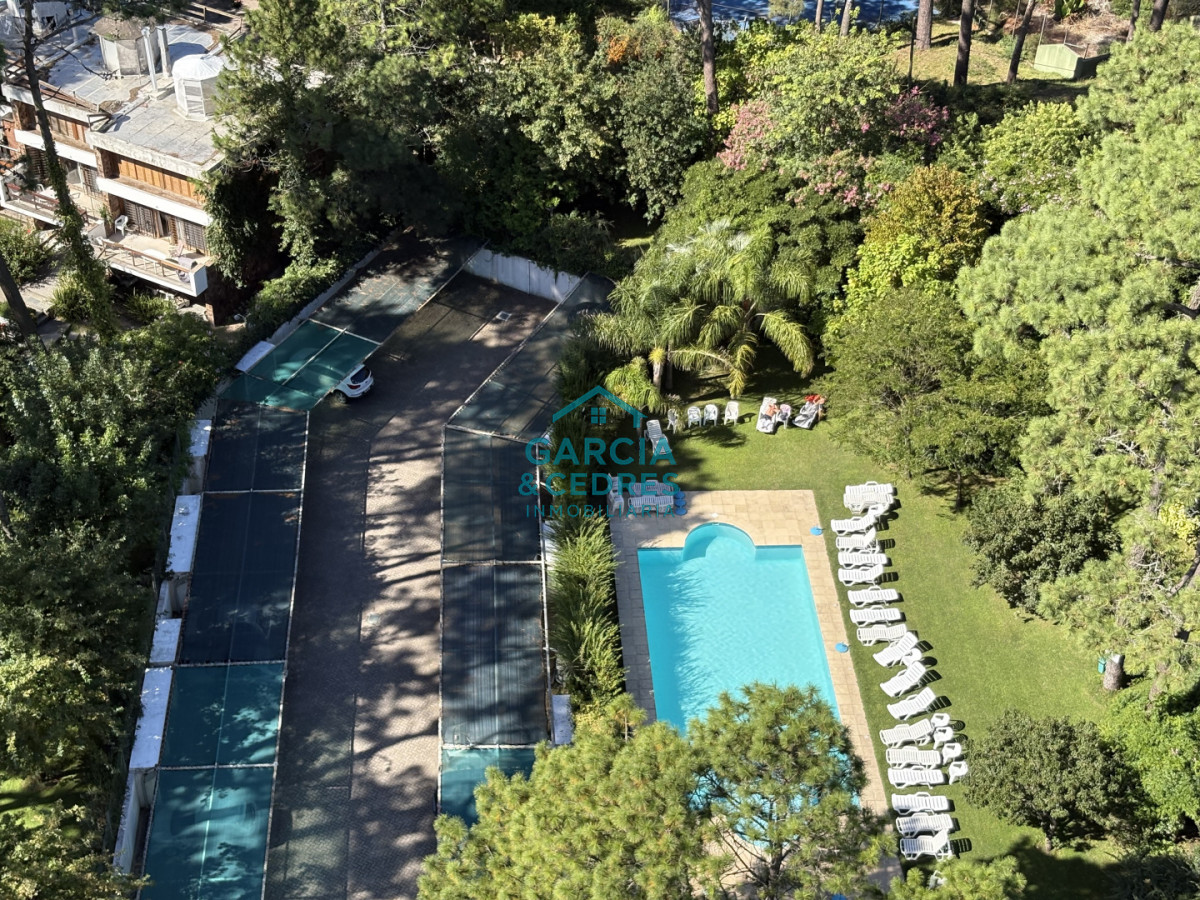 Apartamento ID.263 - Gran apartamento frente a Punta Shopping, Punta del Este