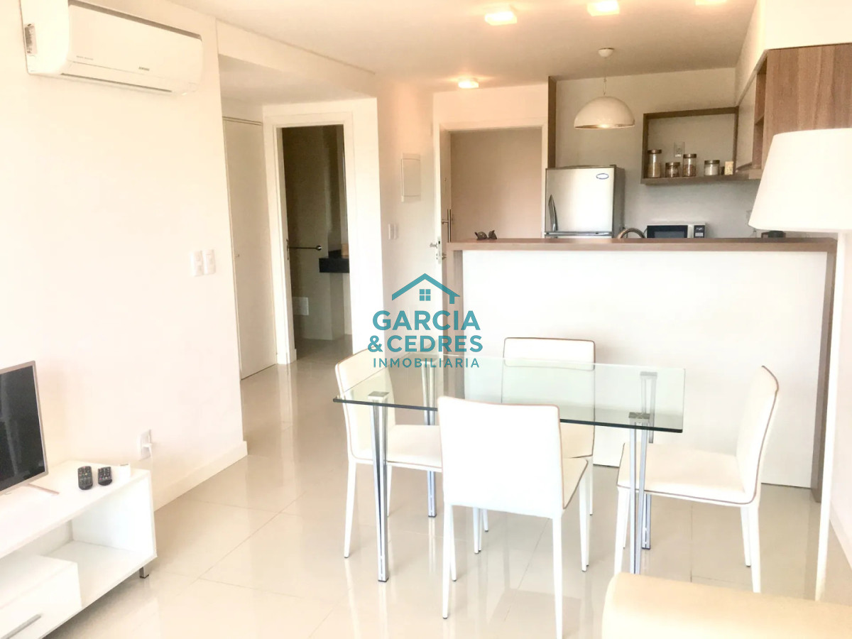 Apartamento ID.481 - Alquiler invernal en Chronos Tower, Punta del Este