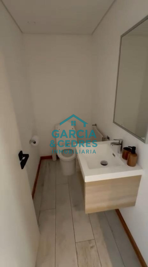 Apartamento ID.272 - Excelente apartamento en Edificio Surfside 