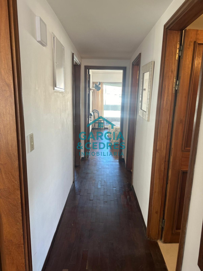 Apartamento ID.198 - Oportunidad Apartamento en Edificio Porto Santo de 3 dorm. y 3 baños