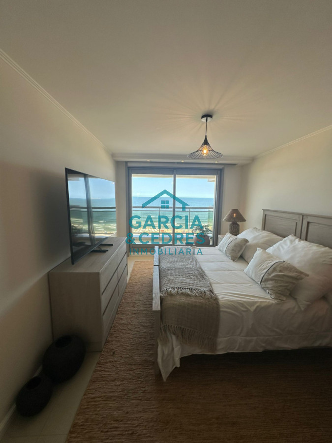 Apartamento ID.175 - Torre Imperiale Exclusivo Apartamento de Gran Categoría con 4 Dormitorios, Servicio y 6 Baños