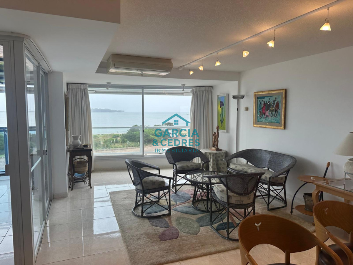 Apartamento ID.379 - Torre Beverly Tower apto de 3 dormitorios en suite + dep servicio c/baño