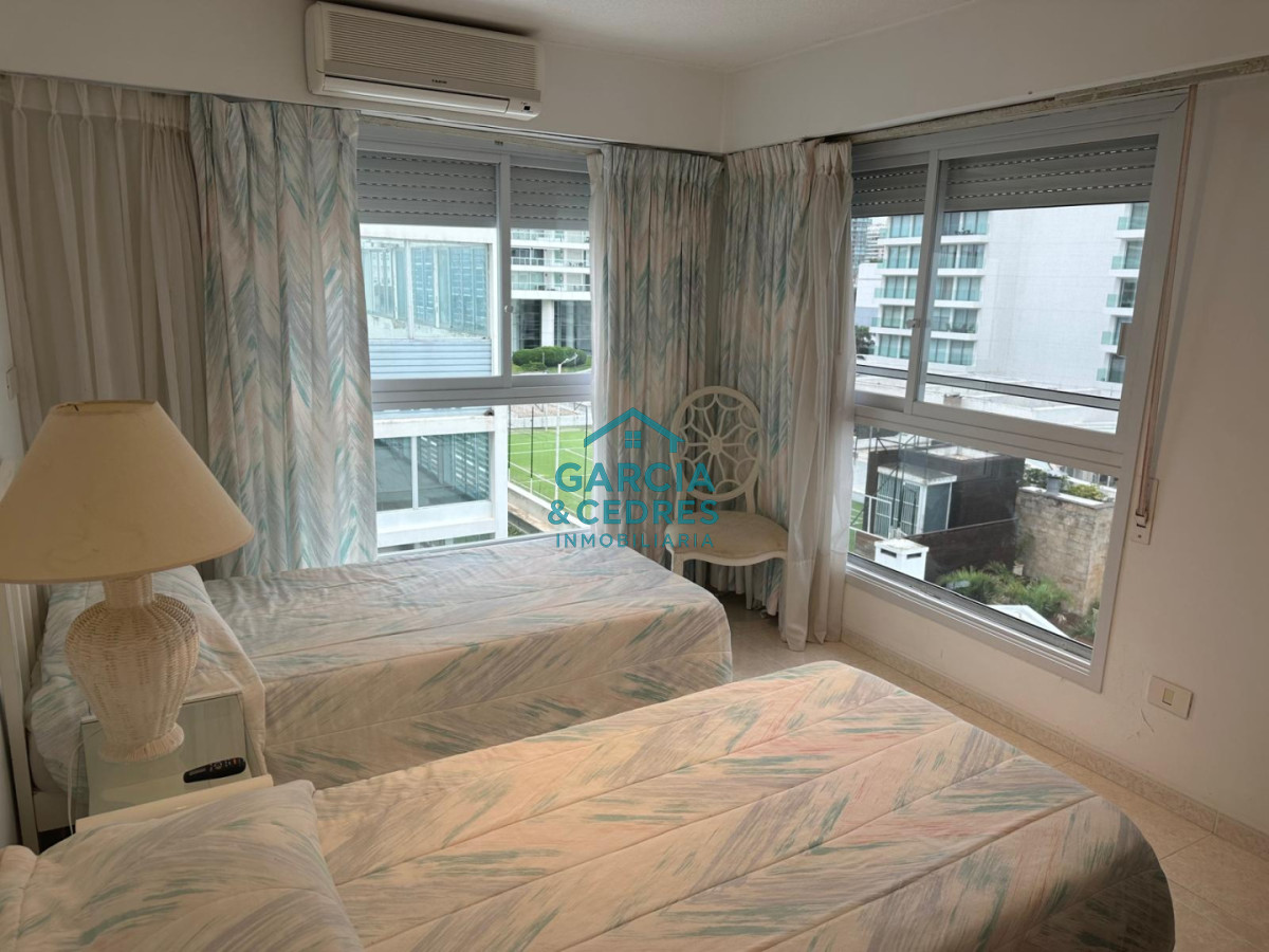 Apartamento ID.379 - Torre Beverly Tower apto de 3 dormitorios en suite + dep servicio c/baño
