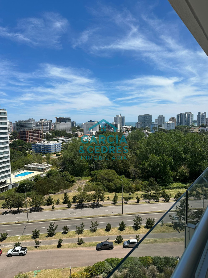 Apartamento ID.106 - ALQUILO EXCEPCIONAL  APTO DE 3 DORM Y 4 BAÑOS EN TORRE ONE I EN PLAYA BRAVA PISO 11