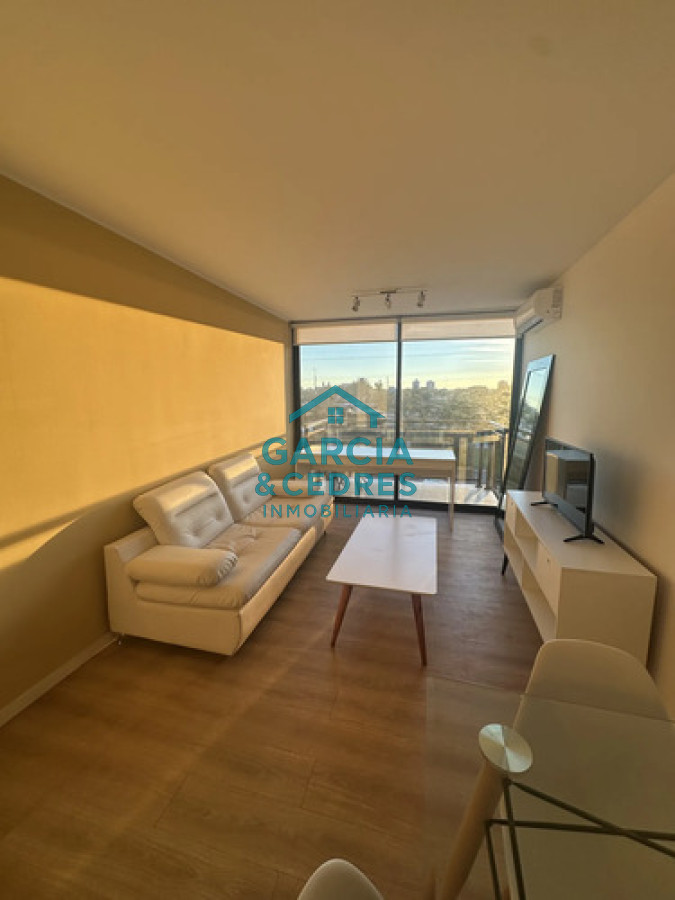 Apartamento ID.496 - Alquiler anual en apartamento de 2 Dormitorios con cochera. Los Dolmenes, Punta Del Este.