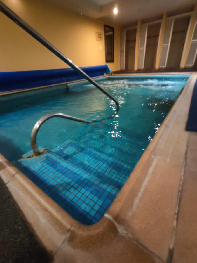 Apartamento ID.197 - Oportunidad !!! Venta Apartamento 4 Dormitorios y 3 baños Reciclado - Playa Brava - Parquemar Center