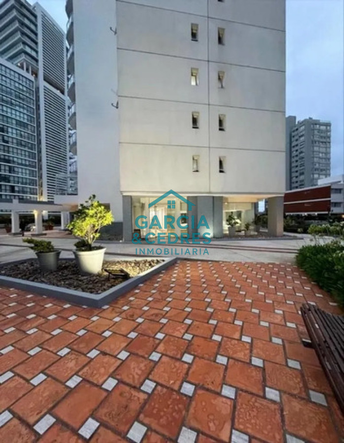 Apartamento ID.368 - Apartamento 2 Dormitorios y 2 Baños con Cochera y Baulera - Amueblado, a Pasos del Mar y Gorlero