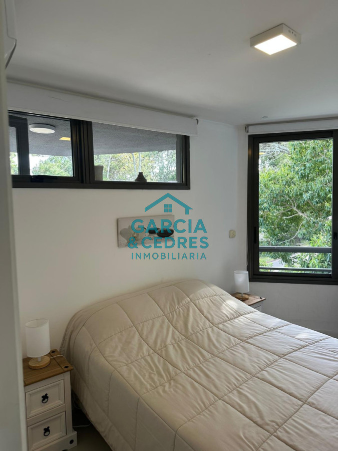 Apartamento ID.222 - Apartamento de 1 dormitorio en Edificio Unique, Punta del Este