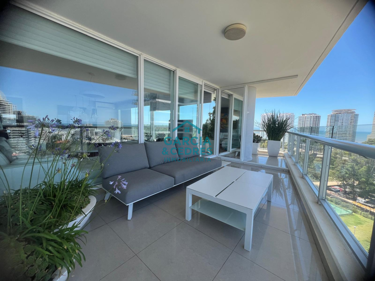 Apartamento ID.106 - ALQUILO EXCEPCIONAL  APTO DE 3 DORM Y 4 BAÑOS EN TORRE ONE I EN PLAYA BRAVA PISO 11