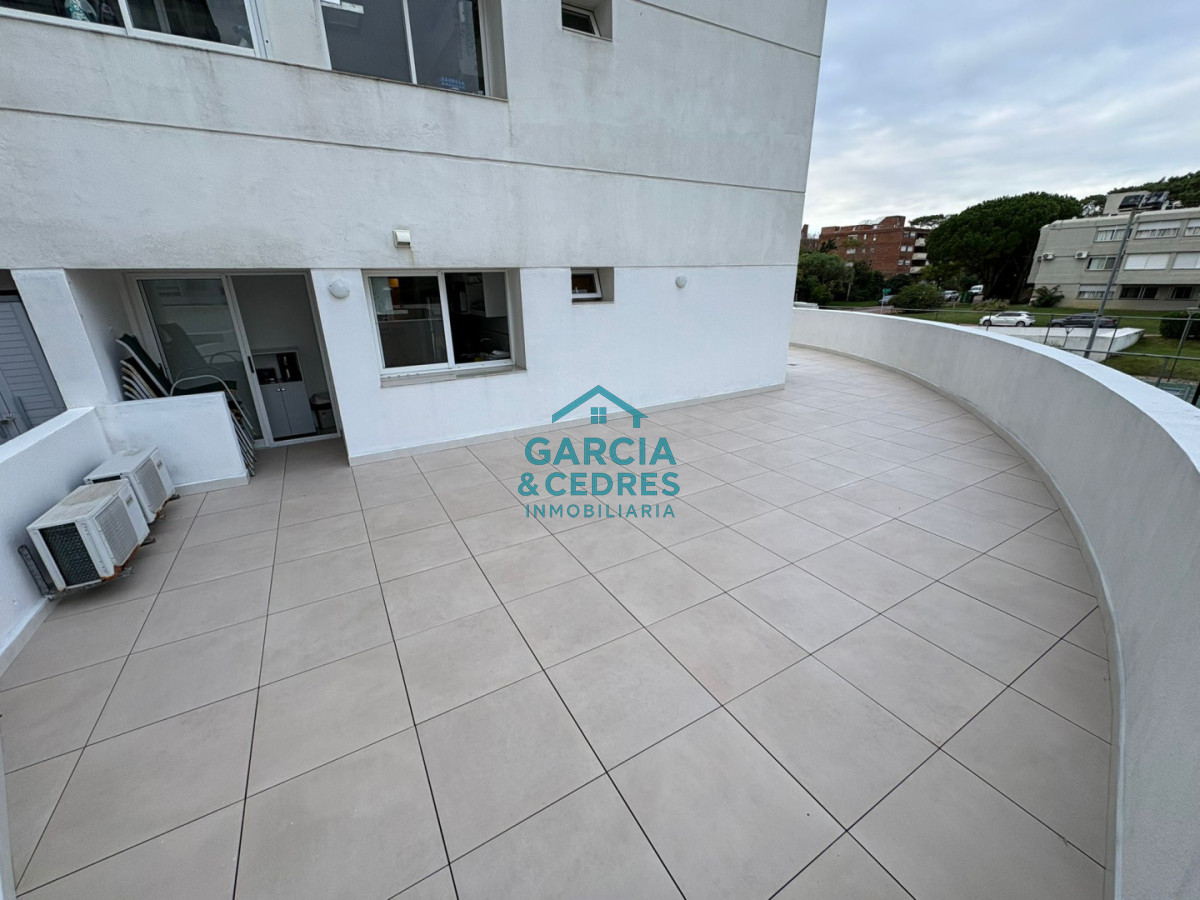 Apartamento ID.267 - Apartamento de 3 dormitorios en Casino Tower, Punta del Este