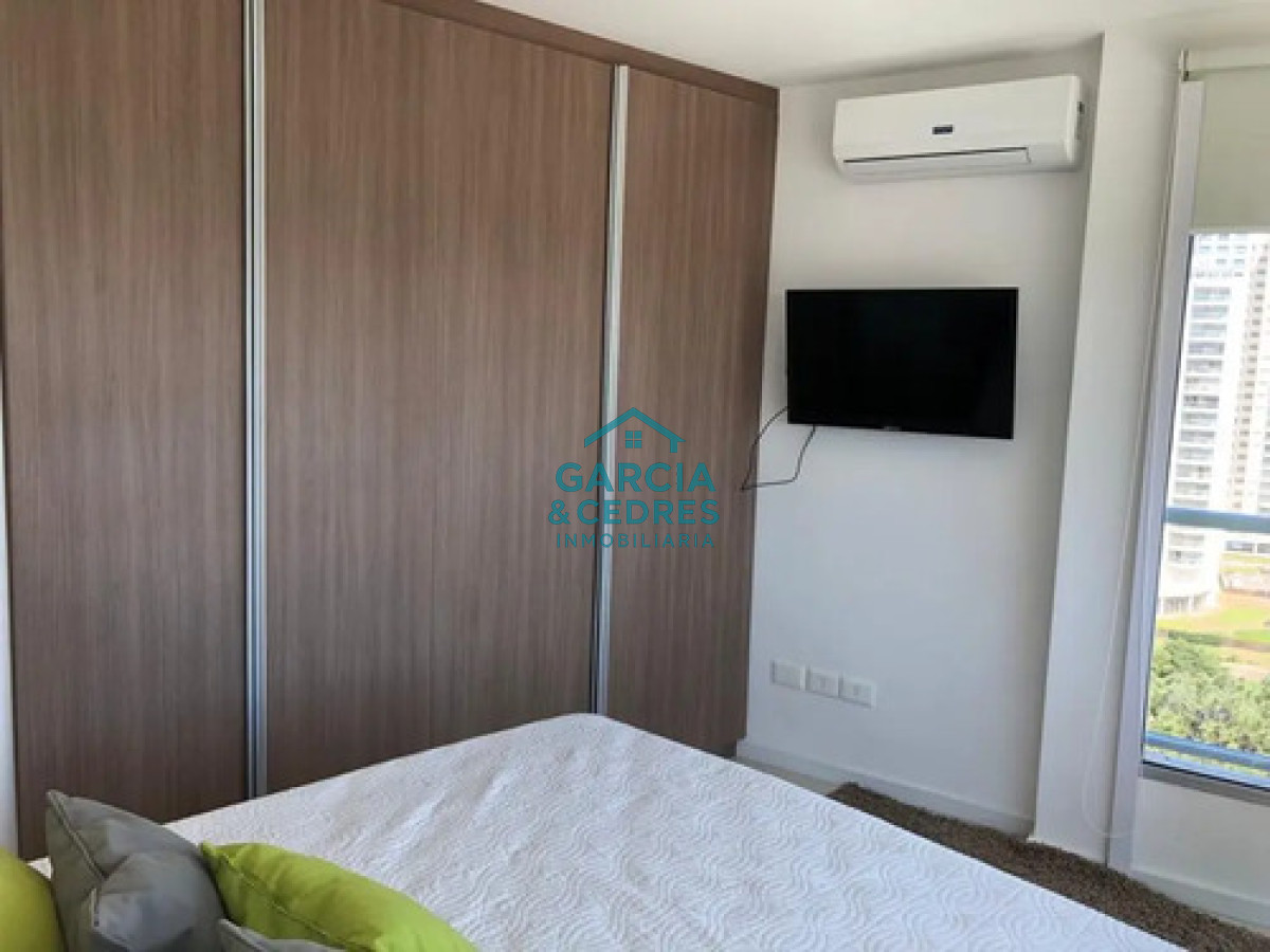 Apartamento ID.324 - Alquiler invernal - Apartamento 2 Dormitorios En Punta Del Este Invernal Con Cochera. Excelente Vista y ubicación.