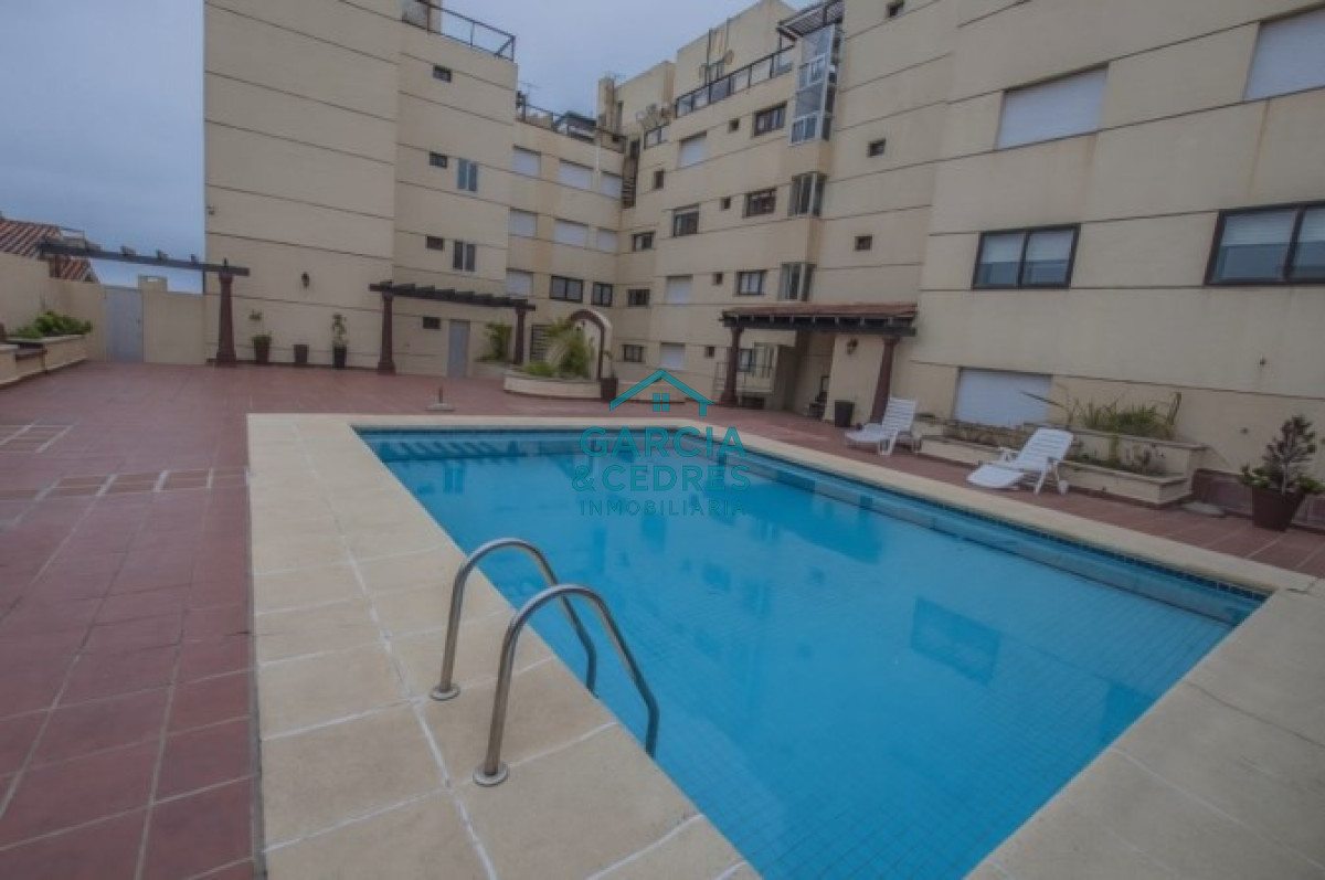 Apartamento ID.590 - Apartamento en primera línea en Playa El Emir, Peninsula 