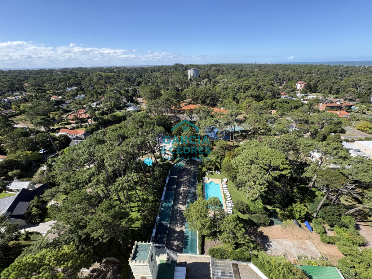 Apartamento ID.263 - Gran apartamento frente a Punta Shopping, Punta del Este