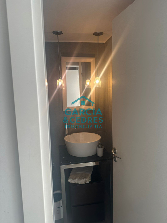 Apartamento ID.1 -  Vendo Apto En Torre Yoo de 1 1/2 dormitorio Excelente Estado . Una Torre Con Todas Las Amenidades . No Deje De Perder Esta Oportunidad