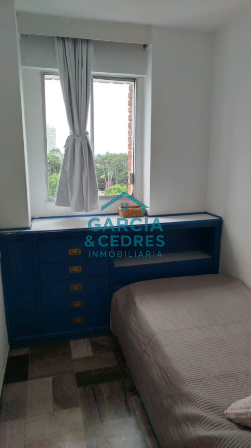 Apartamento ID.479 - Amplio apartamento con gran vista en Complejo Arcobaleno, Playa Mansa. 