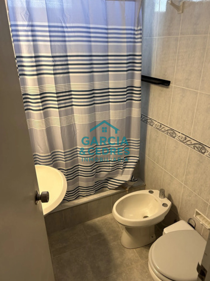 Apartamento ID.564 - Apartamento de 2 dormitorios en primer linea con vista al mar, Playa Mansa