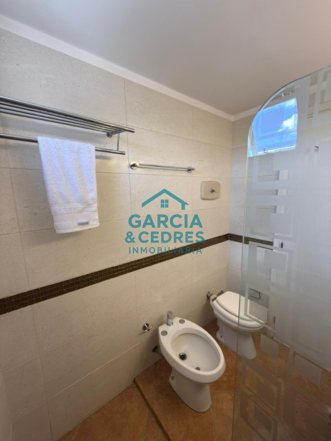 Apartamento ID.124 - OPORTUNIDAD !!! EXCELENTE APTO EDIFICIO BORA BORA TOTALMENTE RECICLADO  3 DORM. Y 3 BAÑOS 