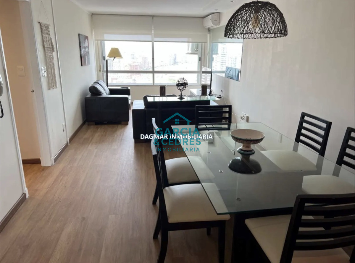 Apartamento ID.486 - Alquiler anual de 3 dormitorios en Peninsula, Punta del Este