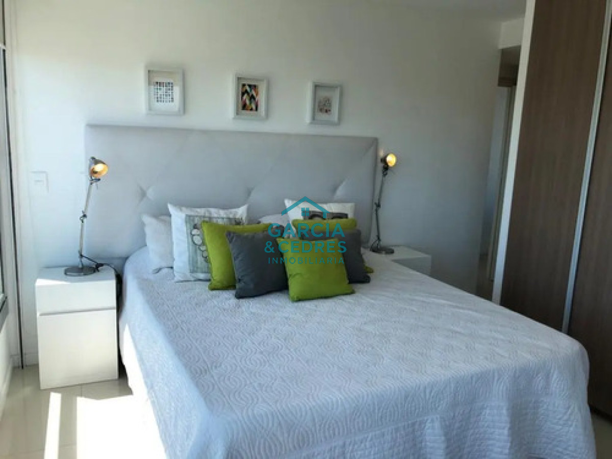 Apartamento ID.324 - Alquiler invernal - Apartamento 2 Dormitorios En Punta Del Este Invernal Con Cochera. Excelente Vista y ubicación.