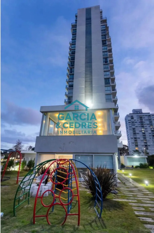 Apartamento ID.386 - Solo Inversionistas - Dueño Directo Vende - Inversión En Punta Del Este  Torre Bellagio  Renta Activa Usd 14.940 (7.2%)