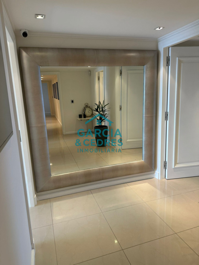 Apartamento ID.175 - Torre Imperiale Exclusivo Apartamento de Gran Categoría con 4 Dormitorios, Servicio y 6 Baños