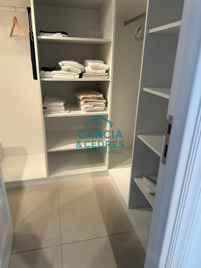 Apartamento ID.175 - Torre Imperiale Exclusivo Apartamento de Gran Categoría con 4 Dormitorios, Servicio y 6 Baños